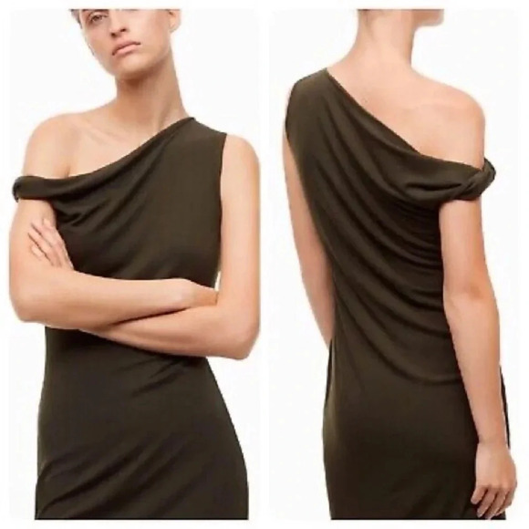 Babaton Dresses & Skirts - ARITZIA - The Group by Babaton Gabbard Dress